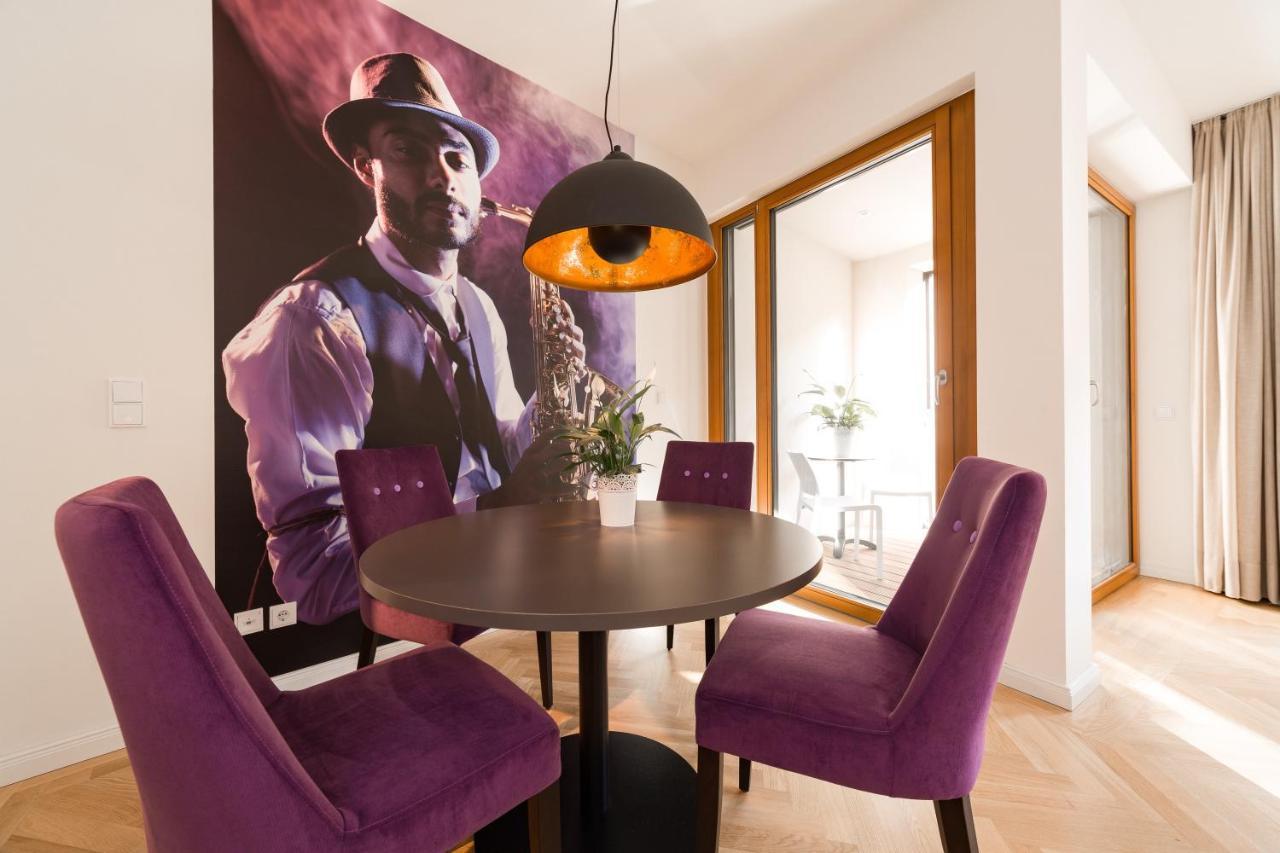 Modernes Apartment Am Neumarkt Dresden Buitenkant foto