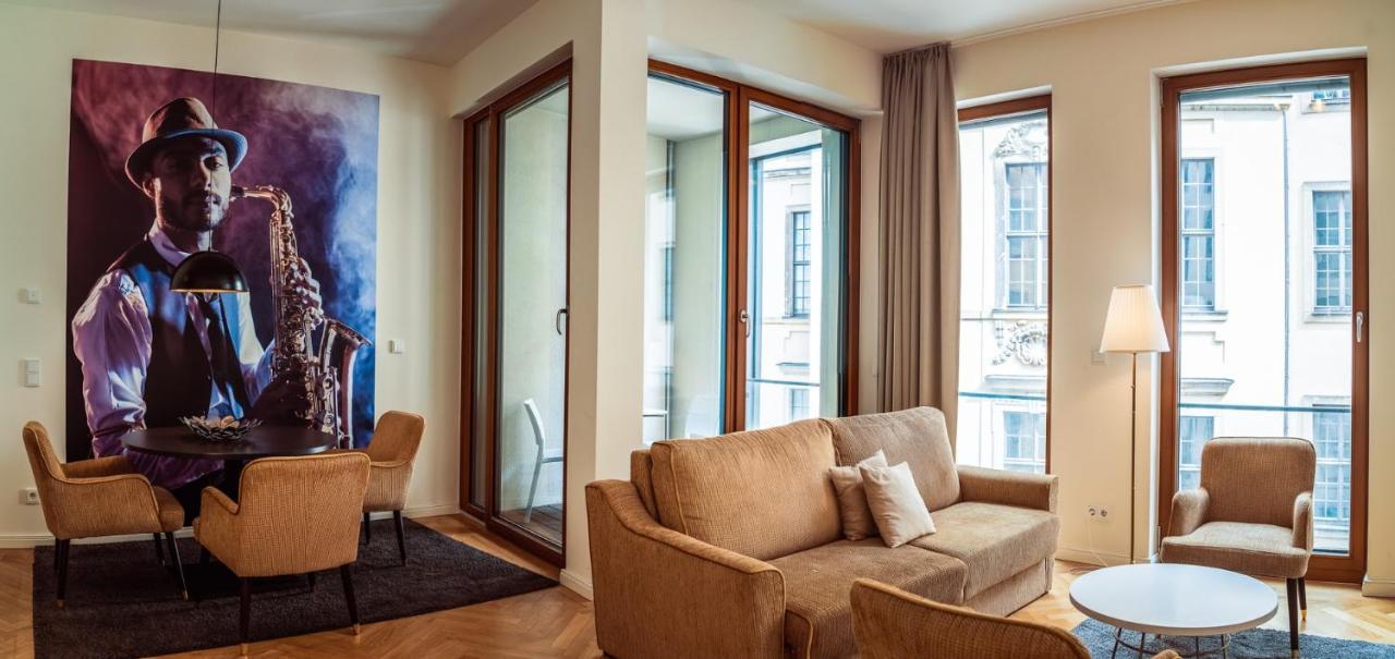 Modernes Apartment Am Neumarkt Dresden Buitenkant foto